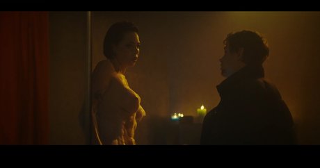 Nastasya Samburskaya sexy nackte bilder