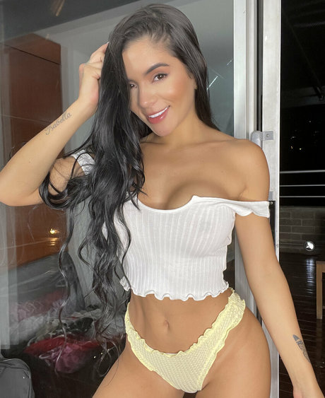 dünne große titten nur fans erotische erwachsene fotos