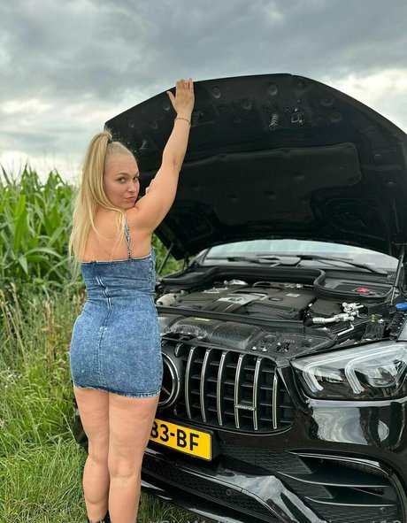 siswetlive model erotische bild