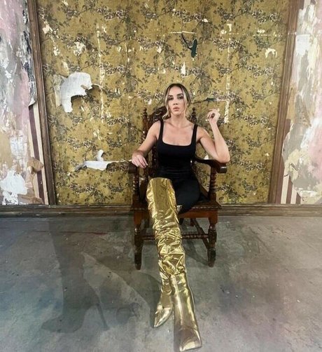 Chelsea Green model top bild