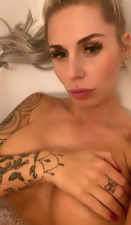 Hotwifey perfekte erotische archiv