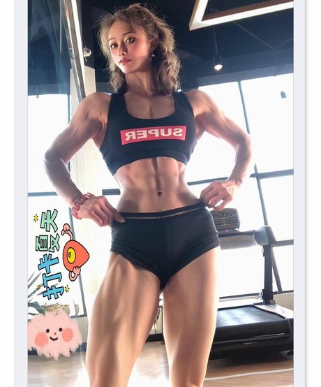 Yuan Herong nacktheit porno galerie