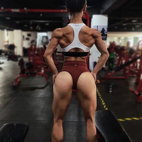 Yuan Herong kostenlose xxx archiv