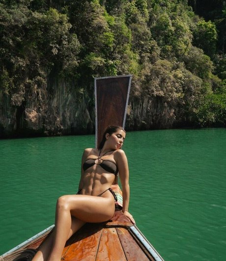 asiatische teenager-onlyfans freie schöne fotos