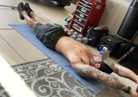 cheekschase1 kostenlose akt galerie