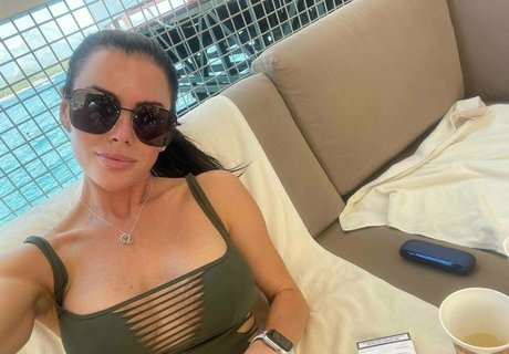 romanova 69 exklusive hübsche fotos