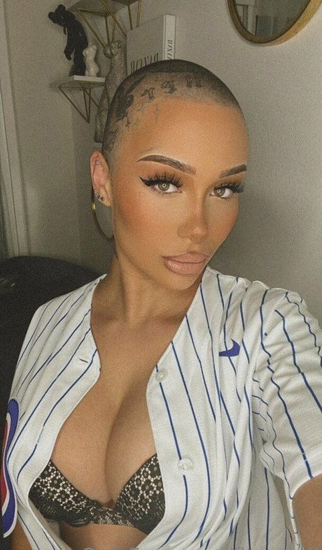 destinicreams schauspielerin erwachsene bilder