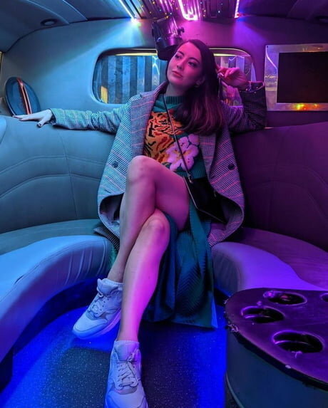 pov-teen-onlyfans sexy top bilder