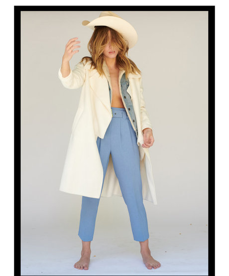 Chloe Bennet kostenlose nackt foto