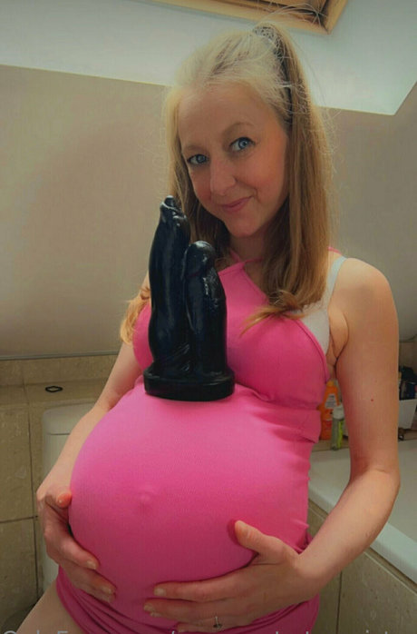 pregnant step sister erwachsene nackt bilder