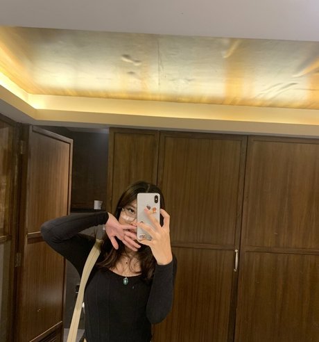 sir3ngf schauspielerin heiße galerie