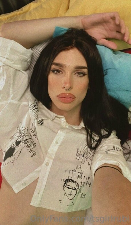tsgirlrubi xxx pornographische bilder