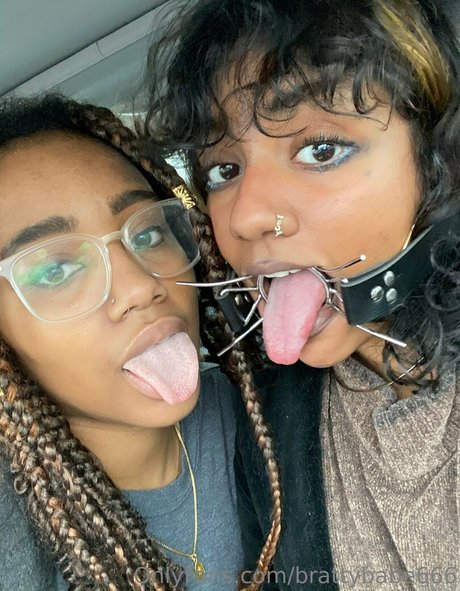 brattybabe666 nacktheit akt fotos