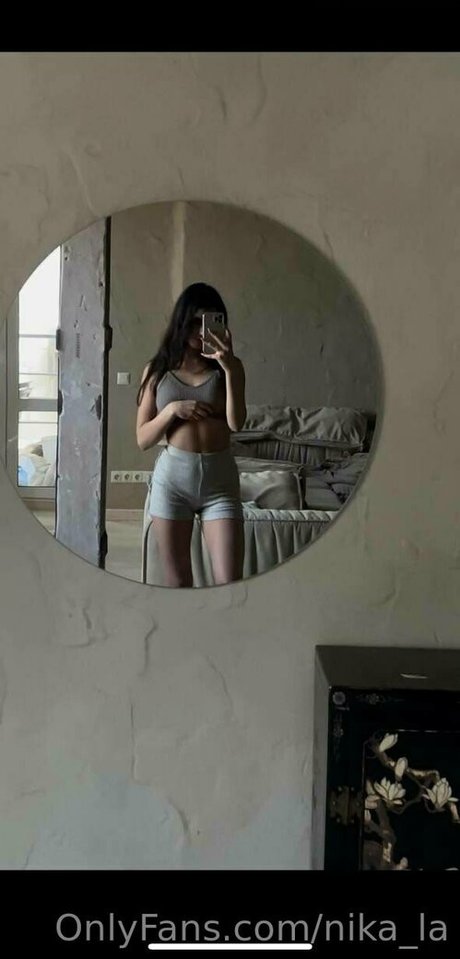 nika la porno nackt archiv