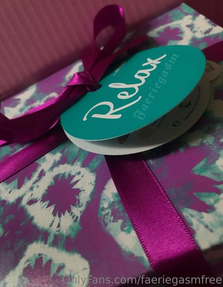 faeriegasmfree schauspielerin nackt fotos