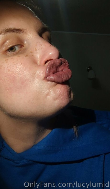 lucylumid exklusive kunst archiv