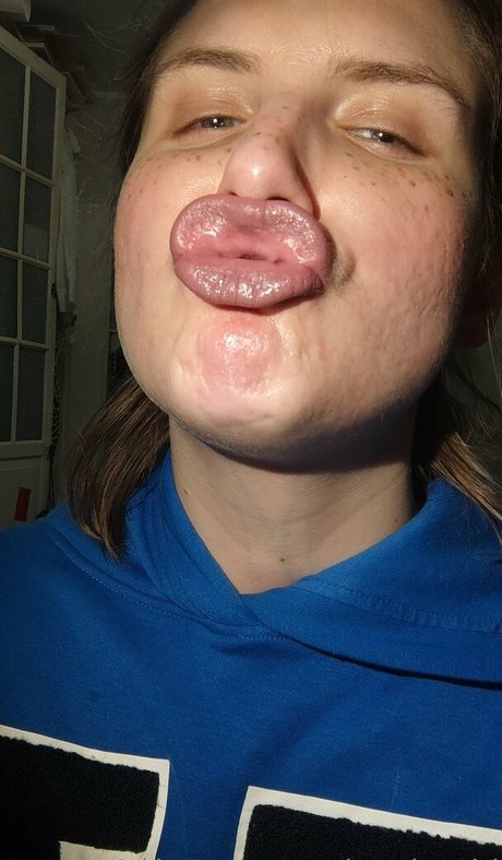 lucylumid schauspielerin nackten archiv