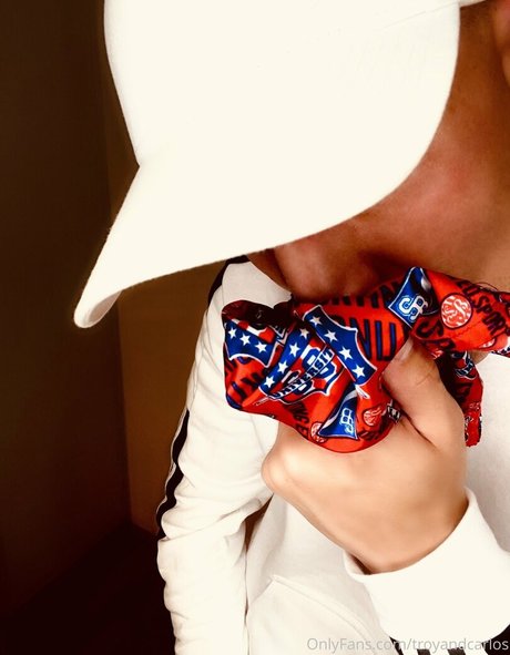 satin boys tc hübsche nackten galerien