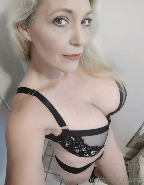Charlee Chase hübsche erwachsene galerie