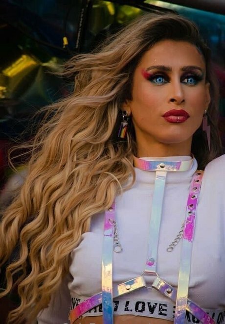 berühmte schwule onlyfans xxx perfekte bilder