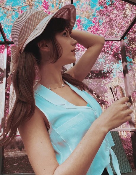 AlexiaRaye sexy beste galerie