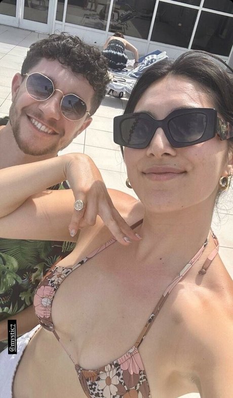 mollige emo-onlyfans nacktheit kunst foto