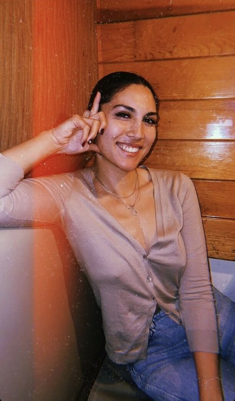 sydsogood nackt akt bild