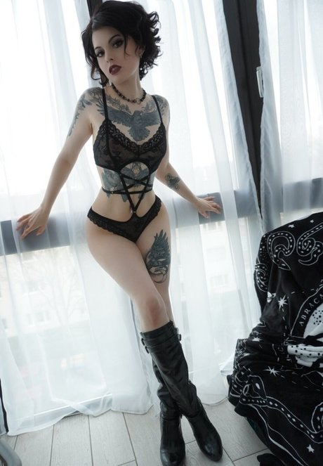 FaerieBlossom pornostar nacktheit galerie