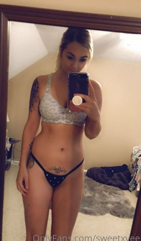 Victoria Rhyne kunst top bild