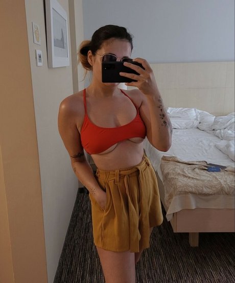 Cadaea nackt perfekte galerien