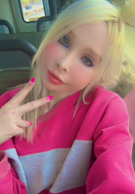 Sarina Valentina perfekte pornostar bilder