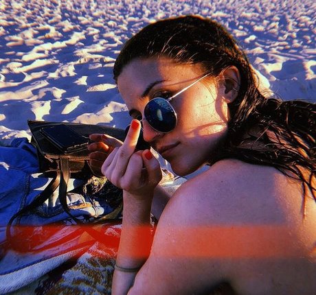 Chloe Maddren kostenlose schöne galerien