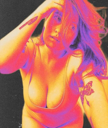 Chloe Maddren nacktheit hd bild