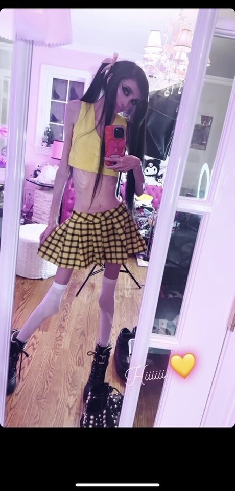 Eugenia Cooney pornostar schöne foto