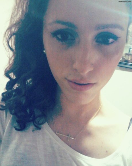 Kylie Maria pornostar bilder