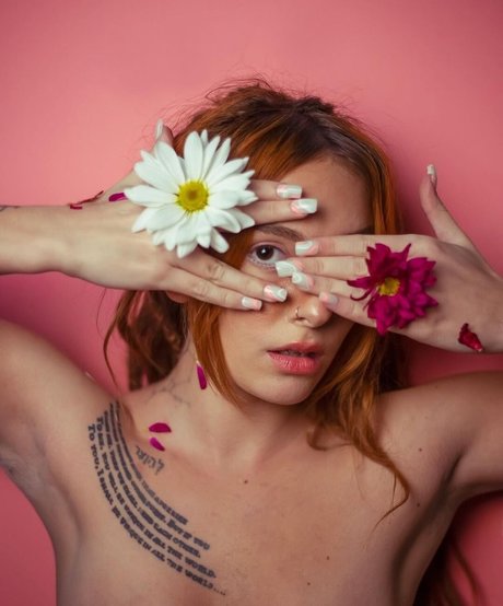 Eliza Grace exklusive erwachsene archiv