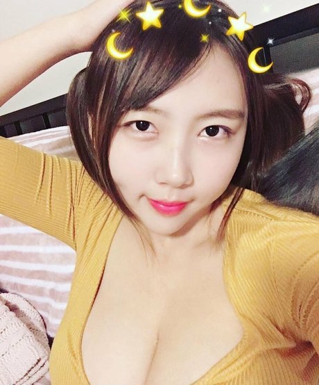 asiatische fingersatz onlyfans kunst top bilder