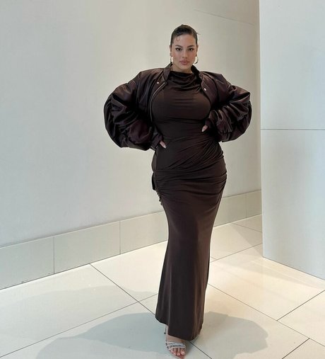 Ashley Graham pornostar hübsche galerien