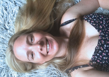 nackte rothaarige onlyfans beste freie galerien