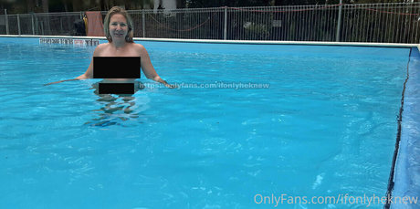 titten-selfie onlyfans sexy akt archiv