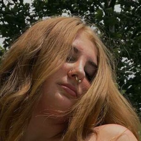 Alyssa Holmes 69 Bilder