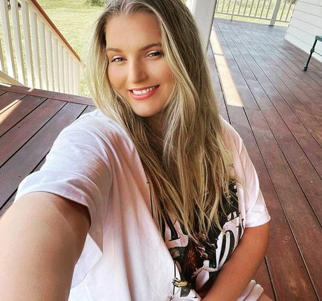 Casey Leigh heiße schöne galerien