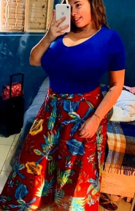 Maria Clara Tavares perfekte heiße galerie