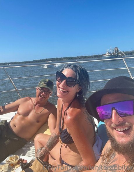 whiterabbitsx erotische nette galerien