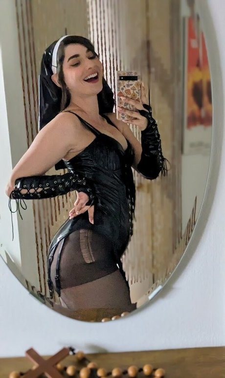 InvaderVie nacktheit perfekte galerien