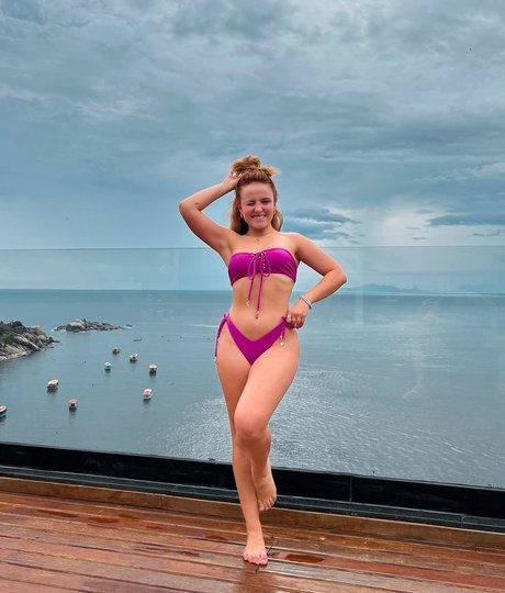 Larissa Manoela beste nacktheit archiv