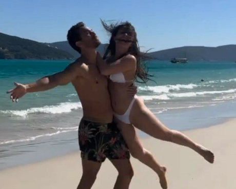 Larissa Manoela xxx nackten fotos