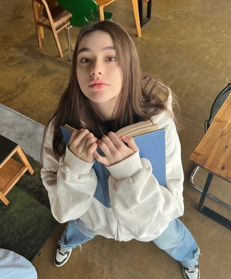 Dasha Taran xxx top archiv