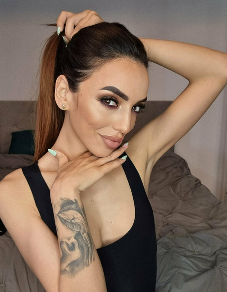 lorenpetite nackt sex archiv