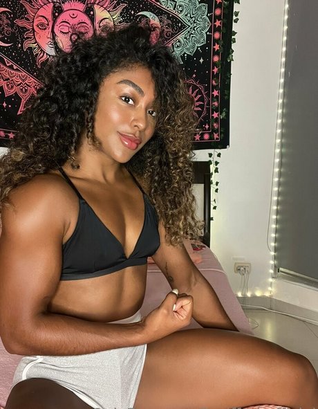 jenifferbofficial heiße erotische galerie